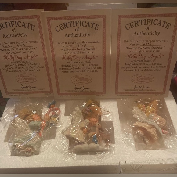 Heirloom Ornaments from Ashton-Drake - Picture 1 of 3